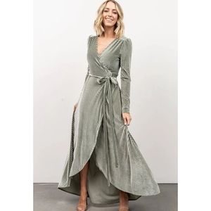 🍂 Baltic Born sage green velvet wrap dress
